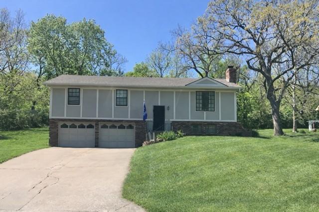 Homes for sale in Bonner Springs, KS | 636 Linda Ln, Bonner Springs, KS 66012 | MLS# 2592449