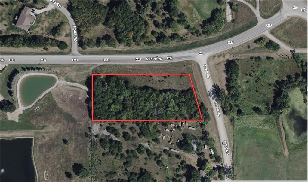 Homes for sale in Lawrence, KS | 1599 E 700 Rd, Lawrence, KS 66049 | MLS# 2592464