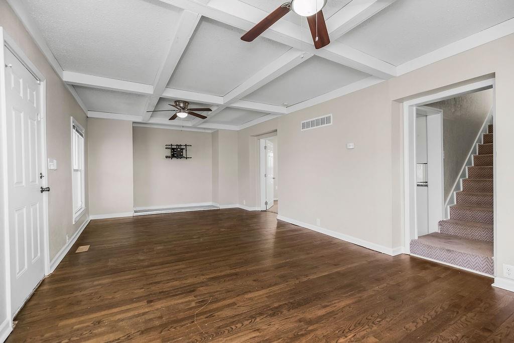 Homes for sale in Independence, MO | 734 S Hawthorne Ave, Independence, MO 64053 | MLS# 2592467