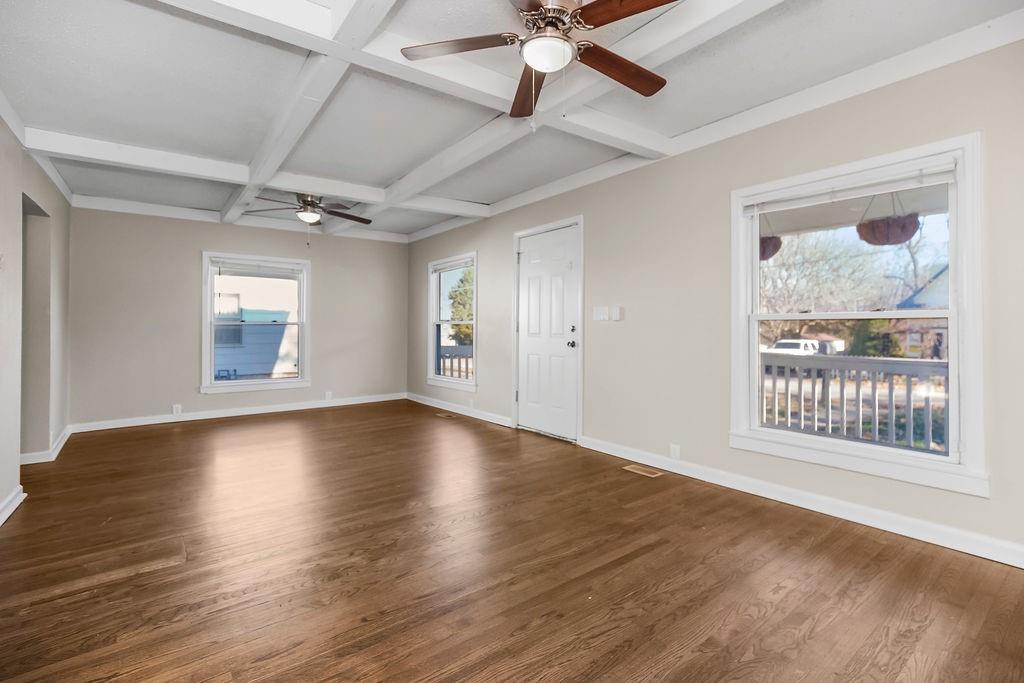 Homes for sale in Independence, MO | 734 S Hawthorne Ave, Independence, MO 64053 | MLS# 2592467