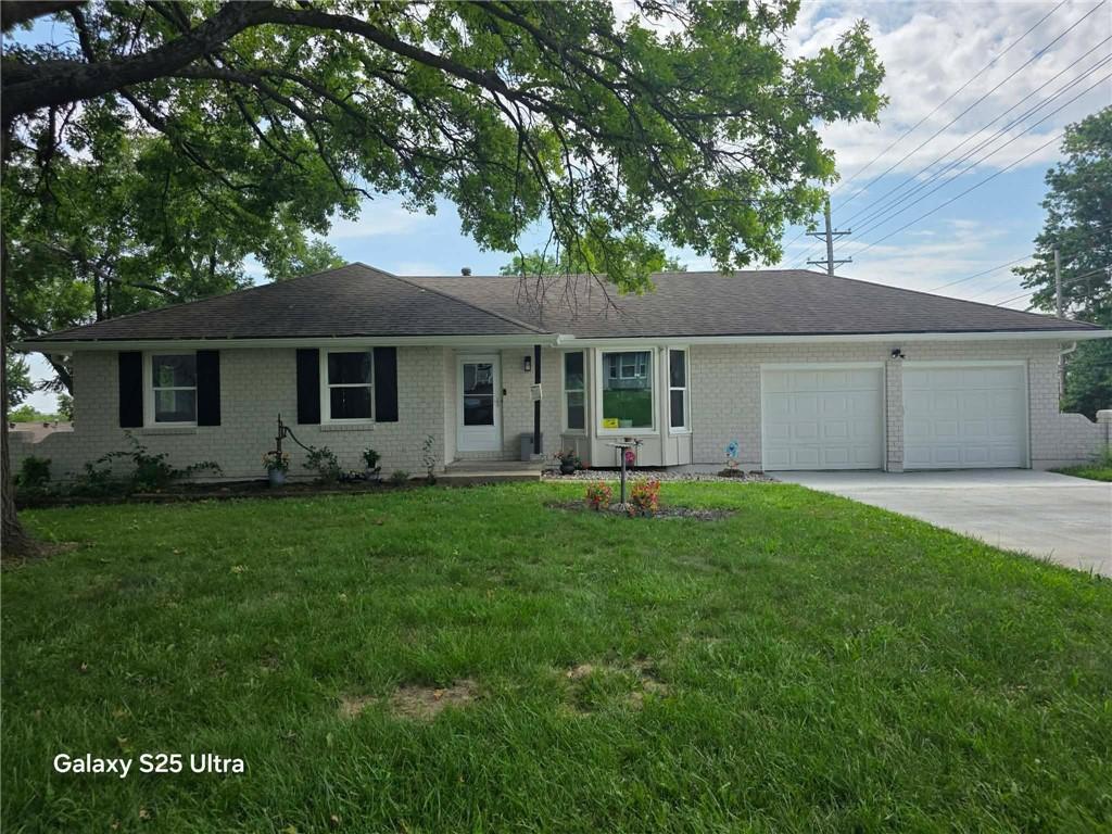 1st image of 11601 E 62nd St, Raytown, MO 64133 | MLS# 2592720