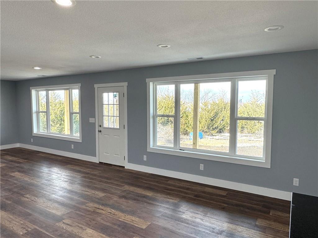 Homes for sale in Linn Valley, KS | 173 Bald Eagle Dr, Linn Valley, KS 66040 | MLS# 2592749