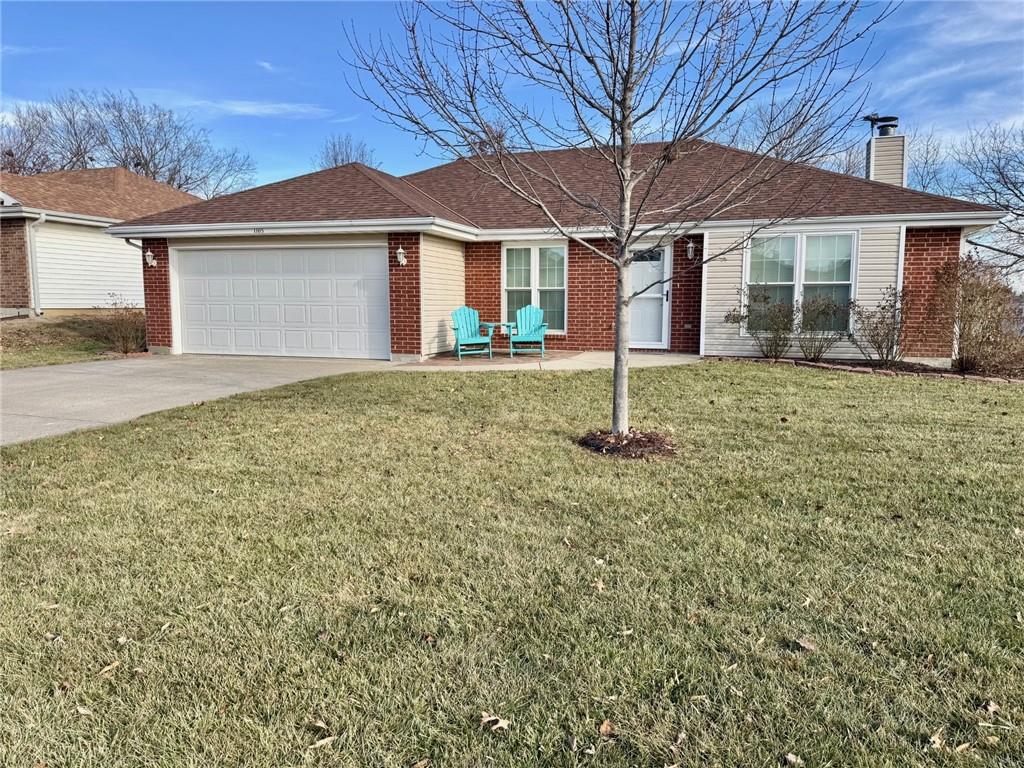 Homes for sale in Warrensburg, MO | 1105 Fox Run Dr, Warrensburg, MO 64093 | MLS# 2595260