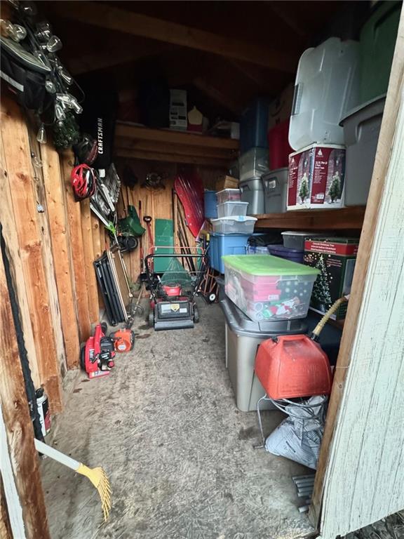 Homes for sale in Warrensburg, MO | 1105 Fox Run Dr, Warrensburg, MO 64093 | MLS# 2595260