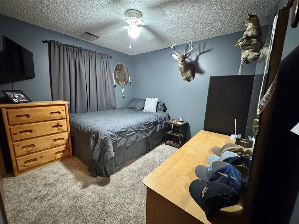 Homes for sale in Warrensburg, MO | 1105 Fox Run Dr, Warrensburg, MO 64093 | MLS# 2595260