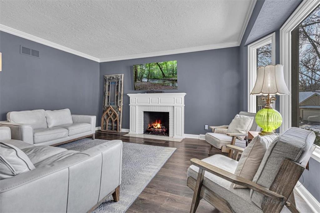 Homes for sale in Blue Springs, MO | 1308 Ne Sunny Creek Ln, Blue Springs, MO 64014 | MLS# 2595312