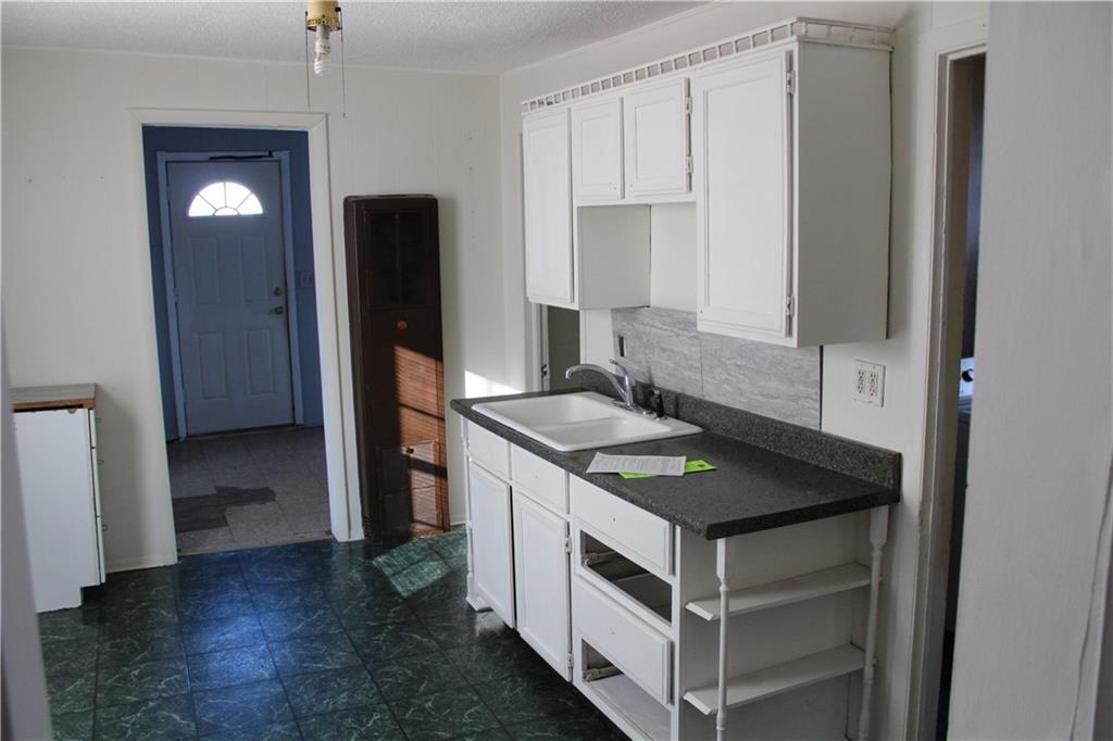 Homes for sale in Kansas City, KS | 817 S Mill St, Kansas City, KS 66105 | MLS# 2595825