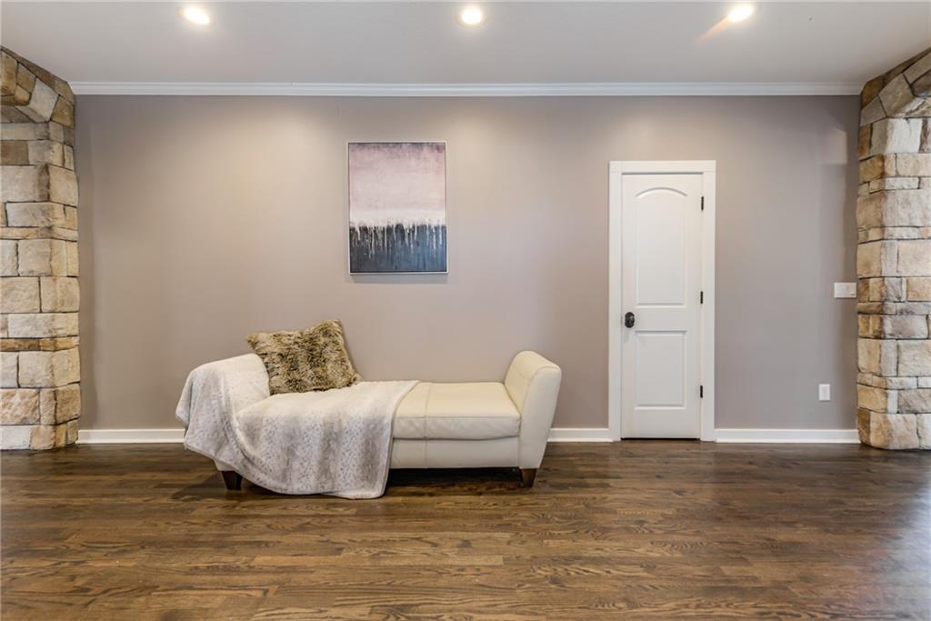 Homes for sale in Tonganoxie, KS | 22528 Hatchell Rd, Tonganoxie, KS 66086 | MLS# 2596118