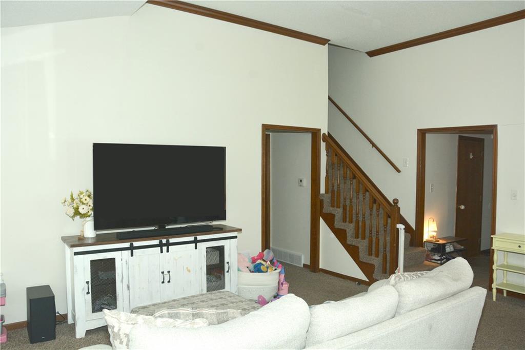 Homes for sale in Blue Springs, MO | 1103 Nw Porter Ct, Blue Springs, MO 64015 | MLS# 2596248