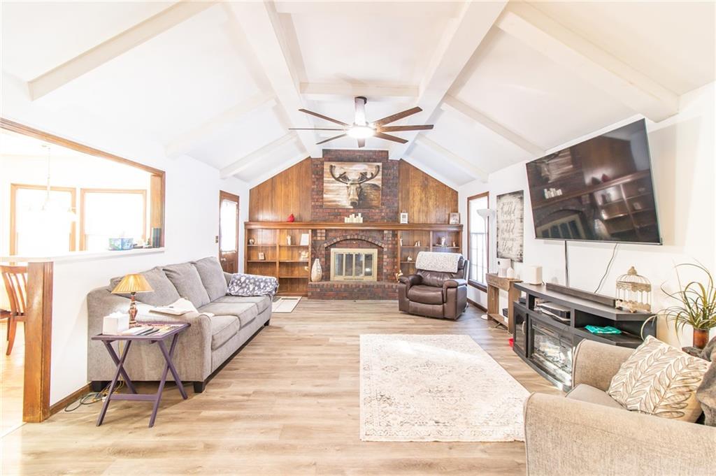 Homes for sale in Blue Springs, MO | 212 Se Mount Vernon Dr, Blue Springs, MO 64014 | MLS# 2596492