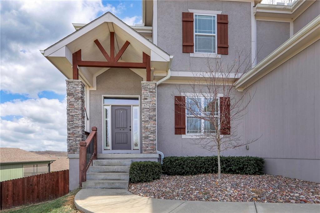 Homes for sale in Lone Jack, MO | 117 E Maple St, Lone Jack, MO 64070 | MLS# 2597090