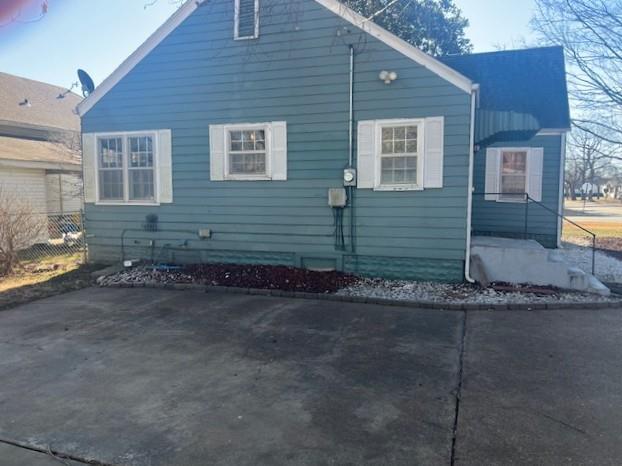 Homes for sale in Parsons, KS | 2823 Crawford Ave, Parsons, KS 67357 | MLS# 2597184