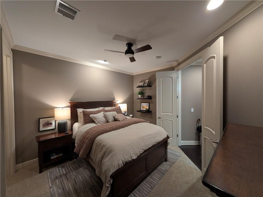 Homes for sale in Leawood, KS | 10531 Mission Rd #204B, Leawood, KS 66206 | MLS# 2597416