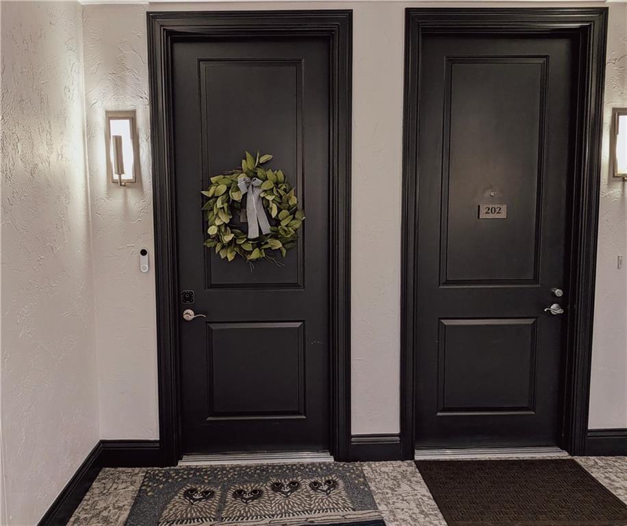 Homes for sale in Leawood, KS | 10531 Mission Rd #204B, Leawood, KS 66206 | MLS# 2597416