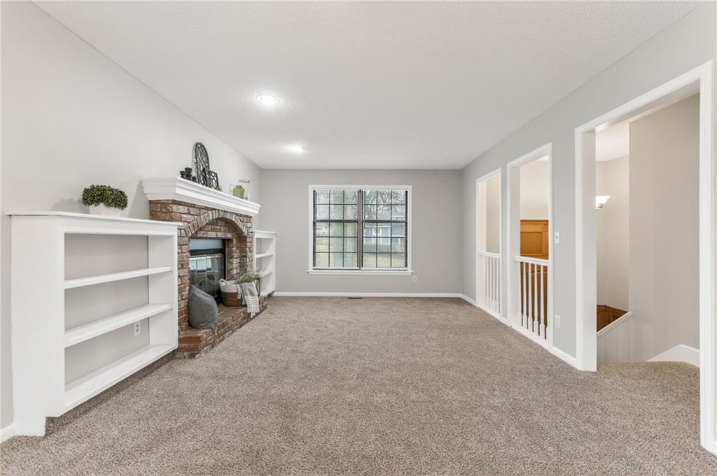 Homes for sale in Liberty, MO | 516 Sharon Dr, Liberty, MO 64068 | MLS# 2597449