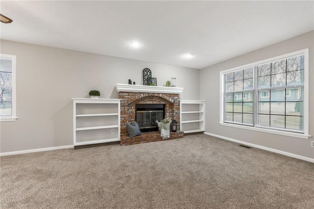 Homes for sale in Liberty, MO | 516 Sharon Dr, Liberty, MO 64068 | MLS# 2597449