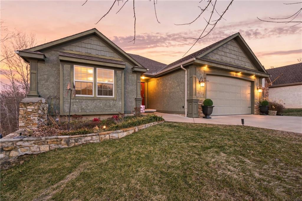 Homes for sale in Bonner Springs, KS | 483 S 137th Pl, Bonner Springs, KS 66012 | MLS# 2597811