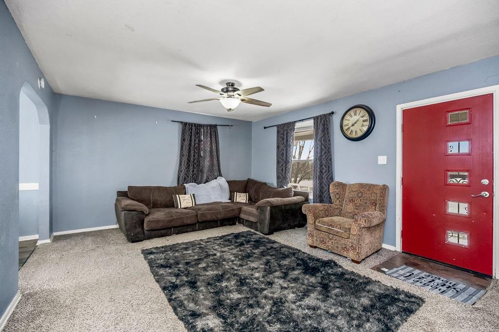 Homes for sale in Garden City, MO | 24723 S Old Drum Rd, Garden City, MO 64747 | MLS# 2597912