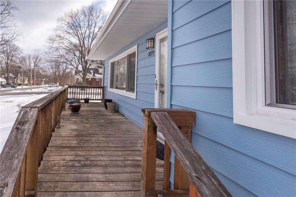 Homes for sale in Baldwin City, KS | 819 7Th St, Baldwin City, KS 66006 | MLS# 2598056