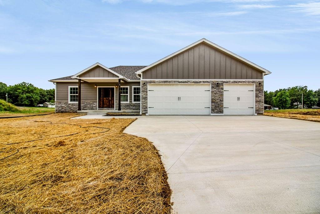 2nd image of 48 Sw 160th Rd, Warrensburg, MO 64093 | MLS# 2598187