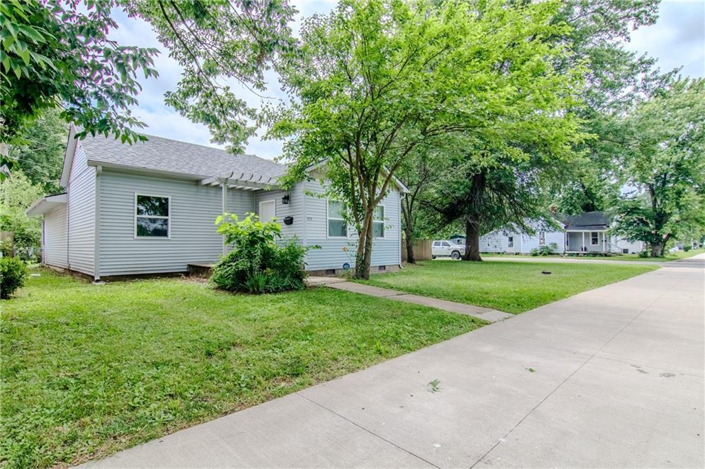 Homes for sale in Sedalia, MO | 906 E 4th St, Sedalia, MO 65301 | MLS# 2598318