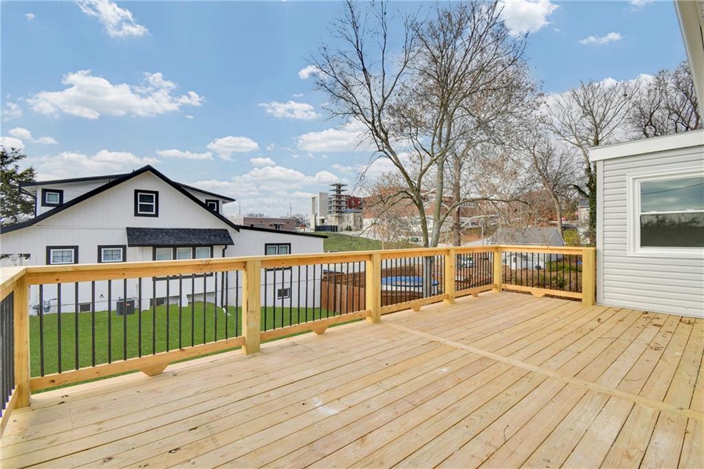 Homes for sale in Bonner Springs, KS | 309 E 2Nd St, Bonner Springs, KS 66012 | MLS# 2598413