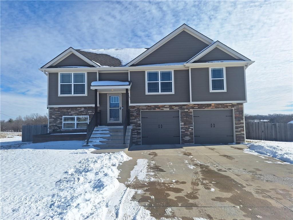 Homes for sale in Lathrop, MO | 101 Lisa Ave, Lathrop, MO 64465 | MLS# 2598437