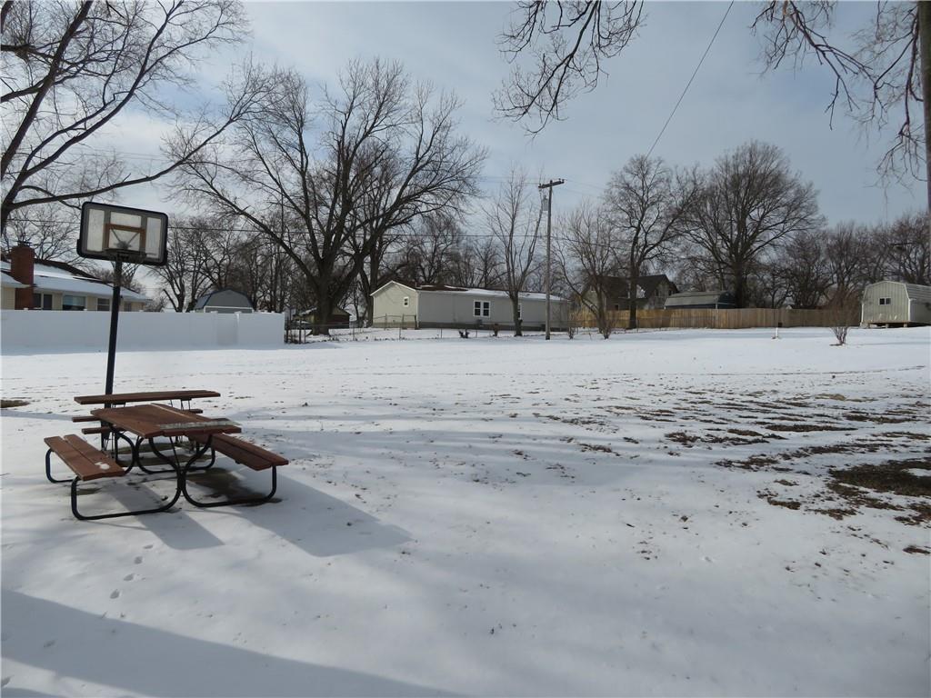 Homes for sale in Oskaloosa, KS | 202 Delaware St, Oskaloosa, KS 66066 | MLS# 2598537