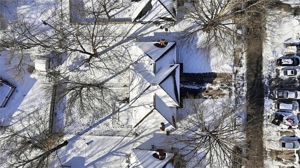 Homes for sale in Olathe, KS | 1409   1411 E Ridgeway Dr, Olathe, KS 66061 | MLS# 2598606