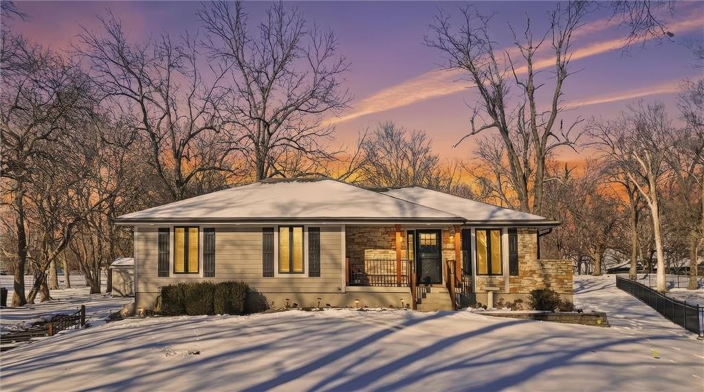 Homes for sale in Greenwood, MO | 305 12th Ave, Greenwood, MO 64034 | MLS# 2598633