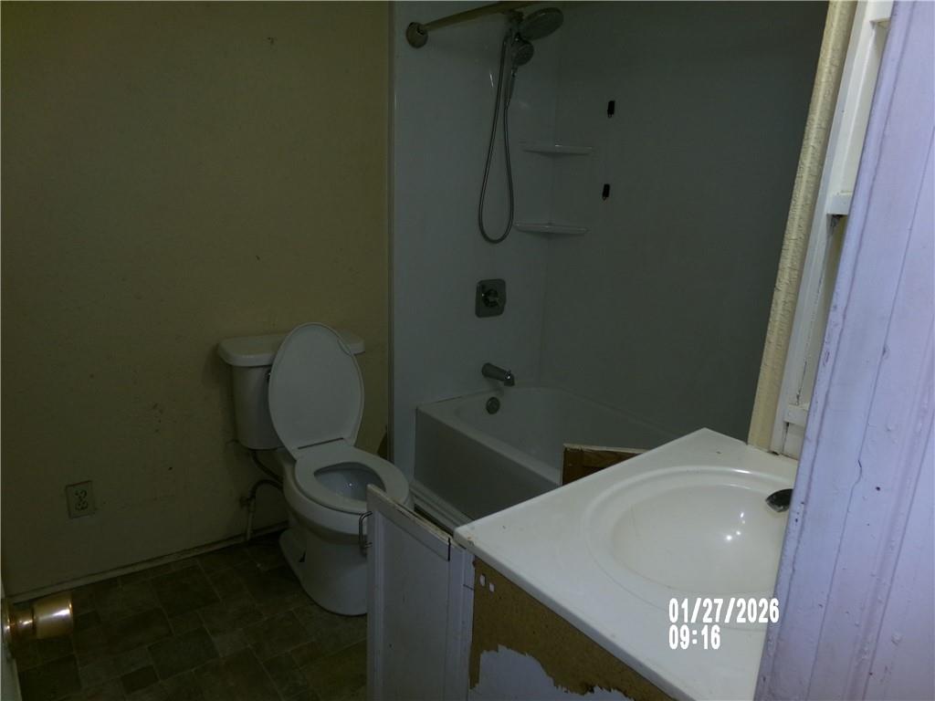 Homes for sale in Lexington, MO | 1804 Oneida St, Lexington, MO 64067 | MLS# 2598702