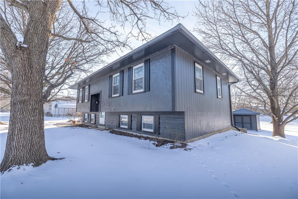 Homes for sale in Burlington, KS | 716 Shea St, Burlington, KS 66839 | MLS# 2598716