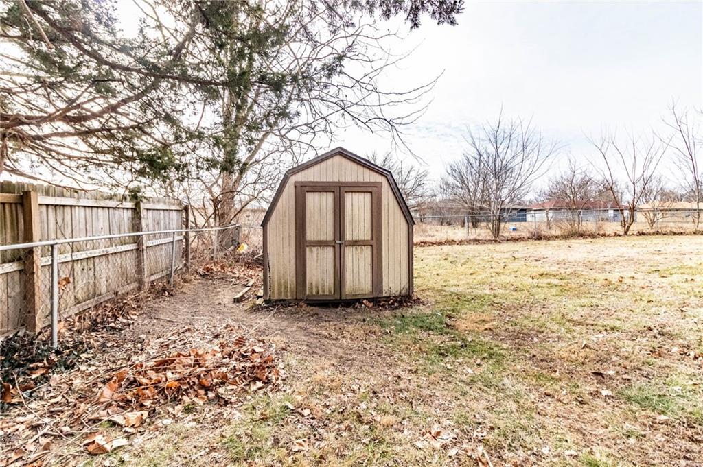 Homes for sale in Warrensburg, MO | 28 Se 240 Rd, Warrensburg, MO 64093 | MLS# 2598763