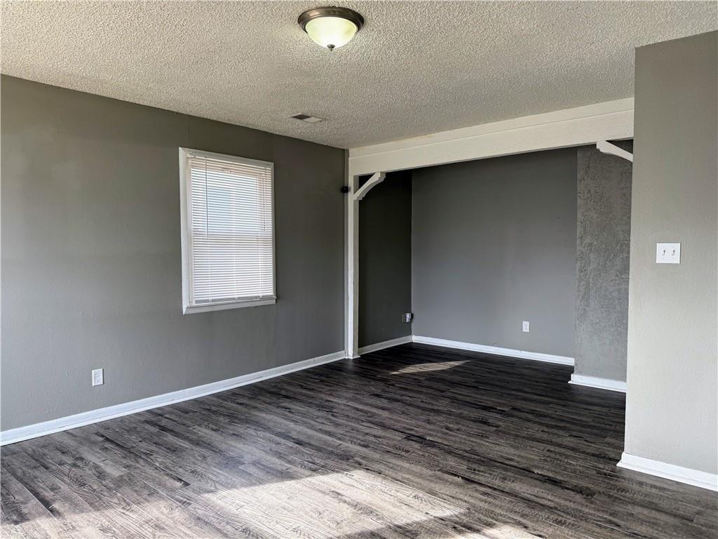 Homes for sale in Grandview, MO | 6004 E 152nd St, Grandview, MO 64030 | MLS# 2598825