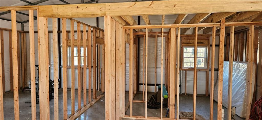 Homes for sale in Linn Valley, KS | 1 Basswood Ln, Linn Valley, KS 66040 | MLS# 2598867