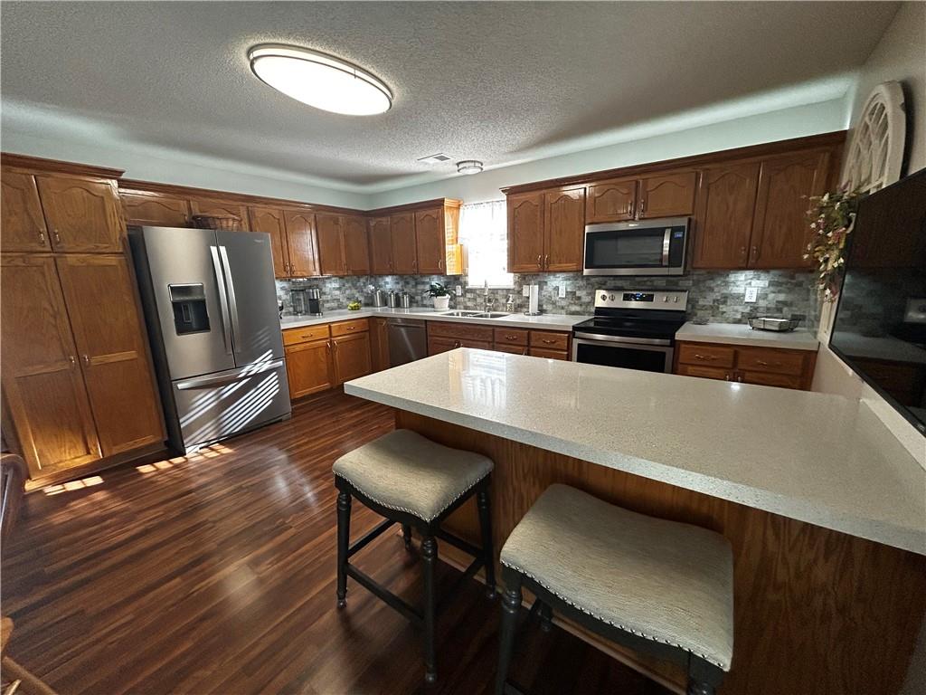 Homes for sale in Raymore, MO | 812 Cypress Ct, Raymore, MO 64083 | MLS# 2599051