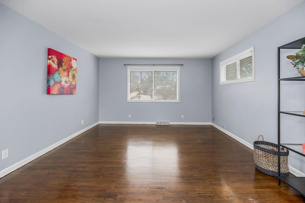 Homes for sale in Roeland Park, KS | 4542 W 50Th St, Roeland Park, KS 66205 | MLS# 2599217