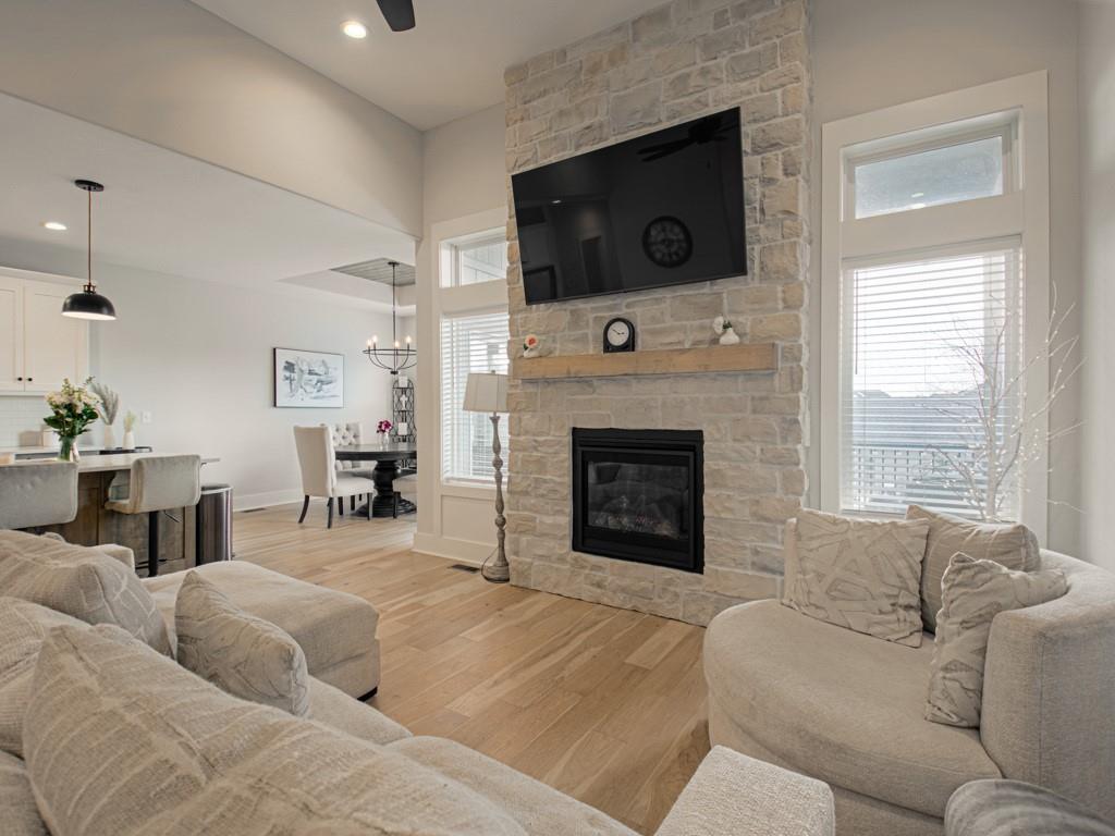 Homes for sale in Lee's Summit, MO | 807 Ne Algonquin St #B, Lee's Summit, MO 64064 | MLS# 2599252