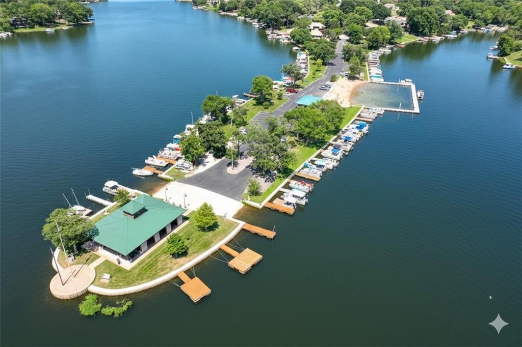 Homes for sale in Weatherby Lake, MO | 9702 Nw 75th St, Weatherby Lake, MO 64152 | MLS# 2599284