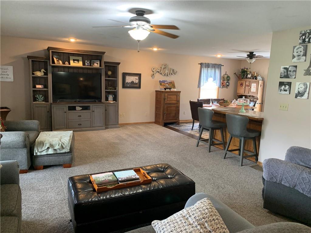 Homes for sale in Frontenac, KS | 517 Brooklyn Ct, Frontenac, KS 66763 | MLS# 2600527