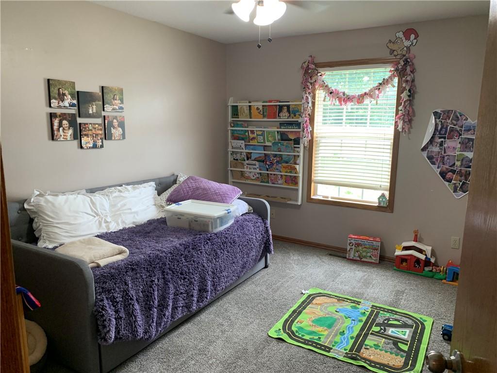 Homes for sale in Frontenac, KS | 517 Brooklyn Ct, Frontenac, KS 66763 | MLS# 2600527