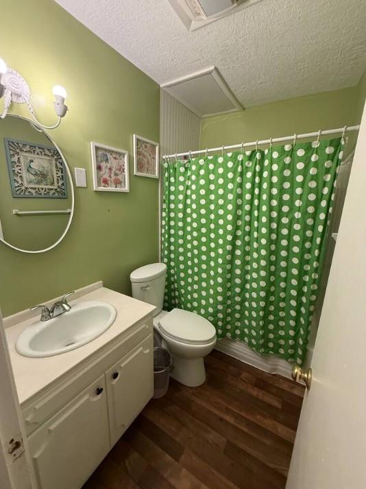 Homes for sale in Topeka, KS | 927 Sw Huntoon St, Topeka, KS 66604 | MLS# 2600538