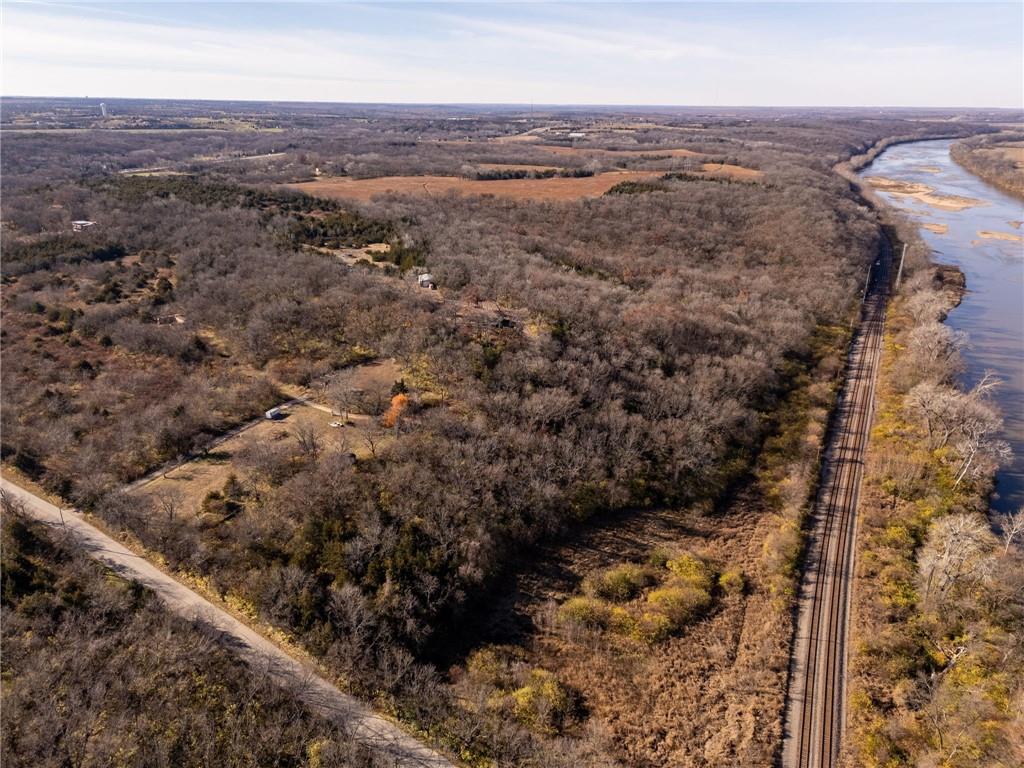 Homes for sale in Topeka, KS | 10 Acres M/L Sw Urish Rd, Topeka, KS 66615 | MLS# 2600704