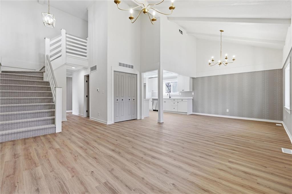 Homes for sale in Mission, KS | 6507 Goodman Dr, Mission, KS 66202 | MLS# 2600726