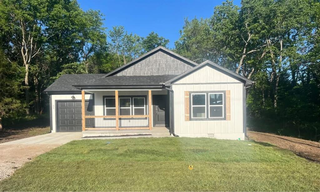 Homes for sale in Linn Valley, KS | 65 Rose Marie Dr, Linn Valley, KS 66040 | MLS# 2600871