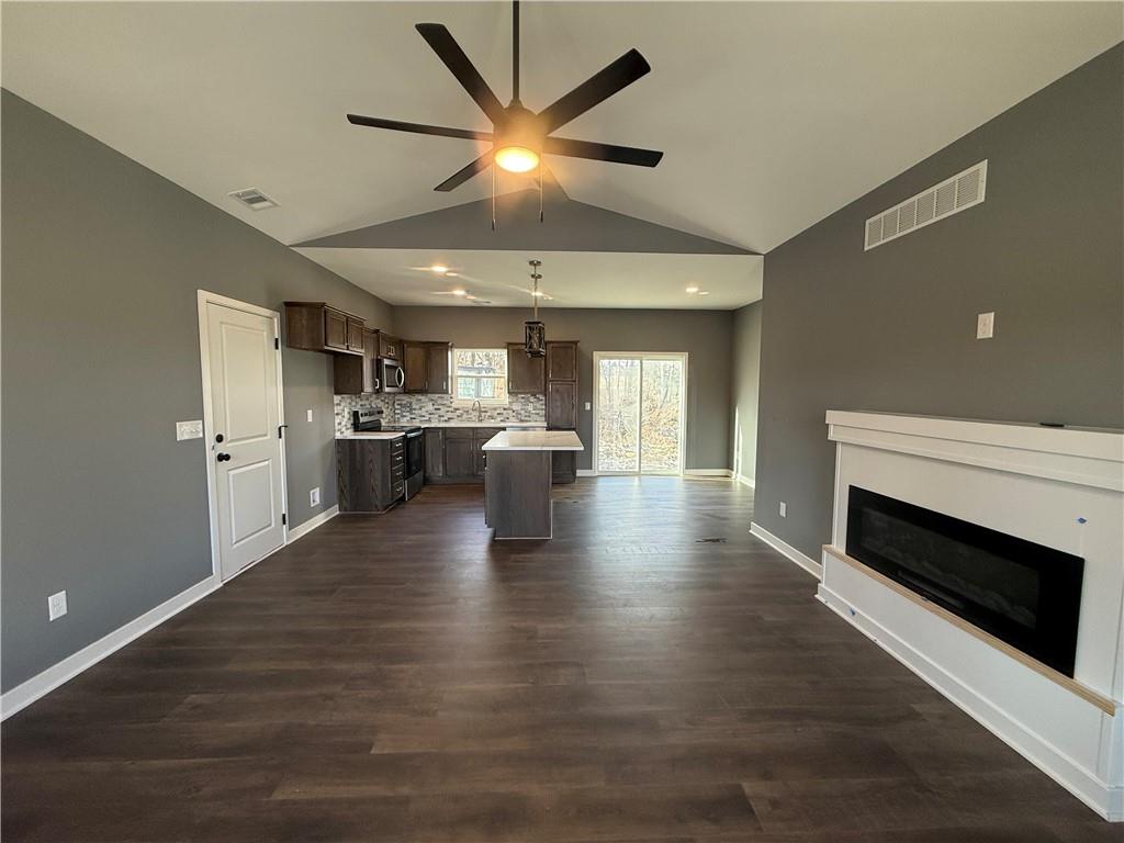 Homes for sale in Linn Valley, KS | 65 Rose Marie Dr, Linn Valley, KS 66040 | MLS# 2600871