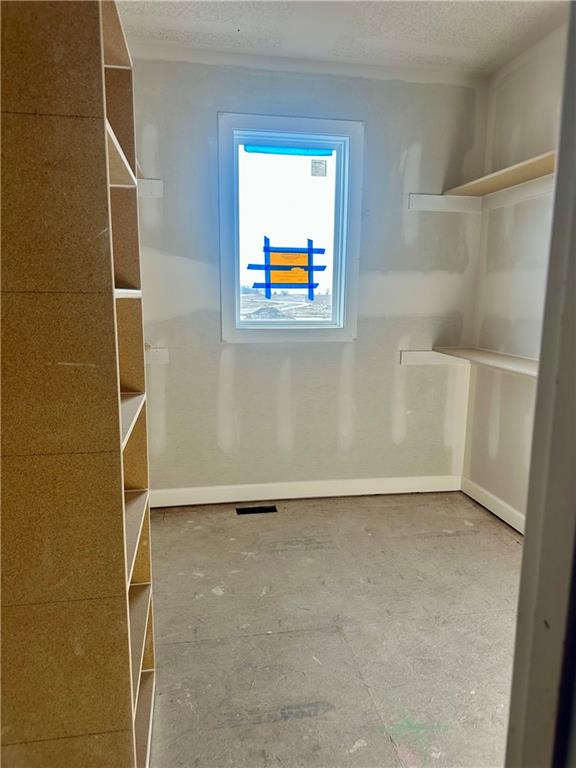 Homes for sale in Baldwin City, KS | 406 Glenn Ct, Baldwin City, KS 66006 | MLS# 2600872