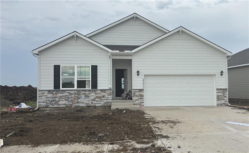 image of 25279 W 177th Terr St, Gardner, KS 66030 | MLS# 2602229
