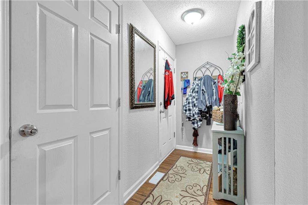 Homes for sale in Olathe, KS | 1426 E Mart Way Cir #C, Olathe, KS 66061 | MLS# 2602562