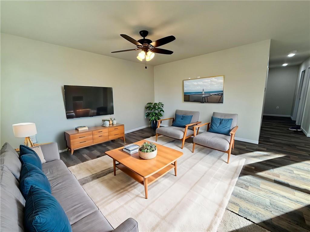 Homes for sale in Ottawa, KS | 112 S Elm St, Ottawa, KS 66067 | MLS# 2602700